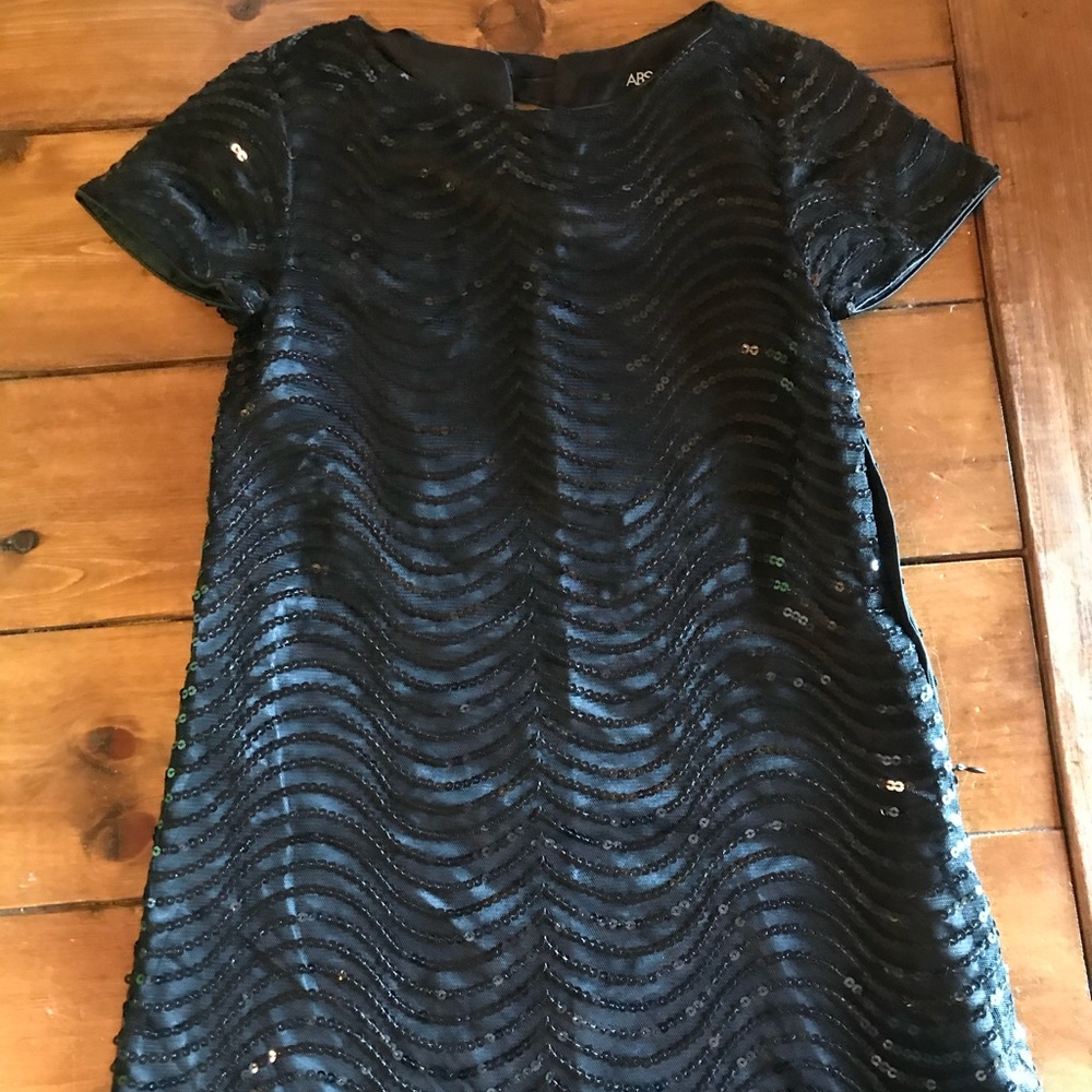 Black bed/sequin dress